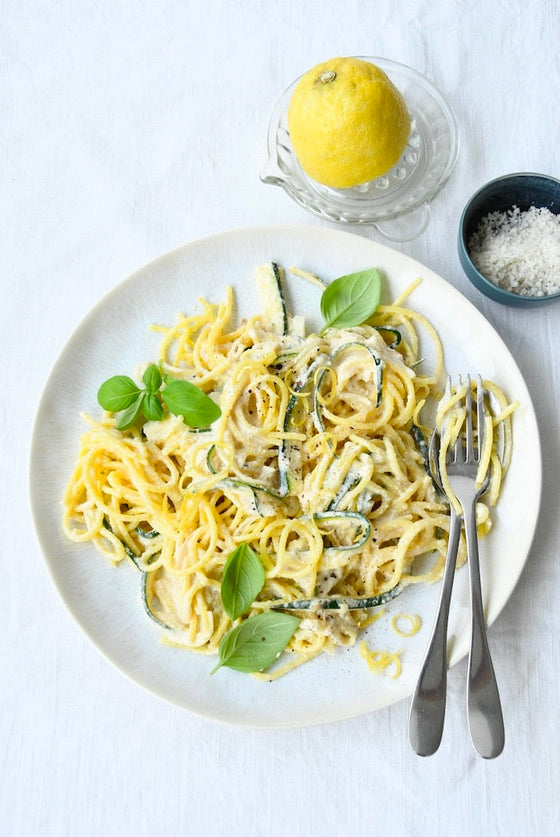Cremige Spaghetti al Limone mit Zucchini