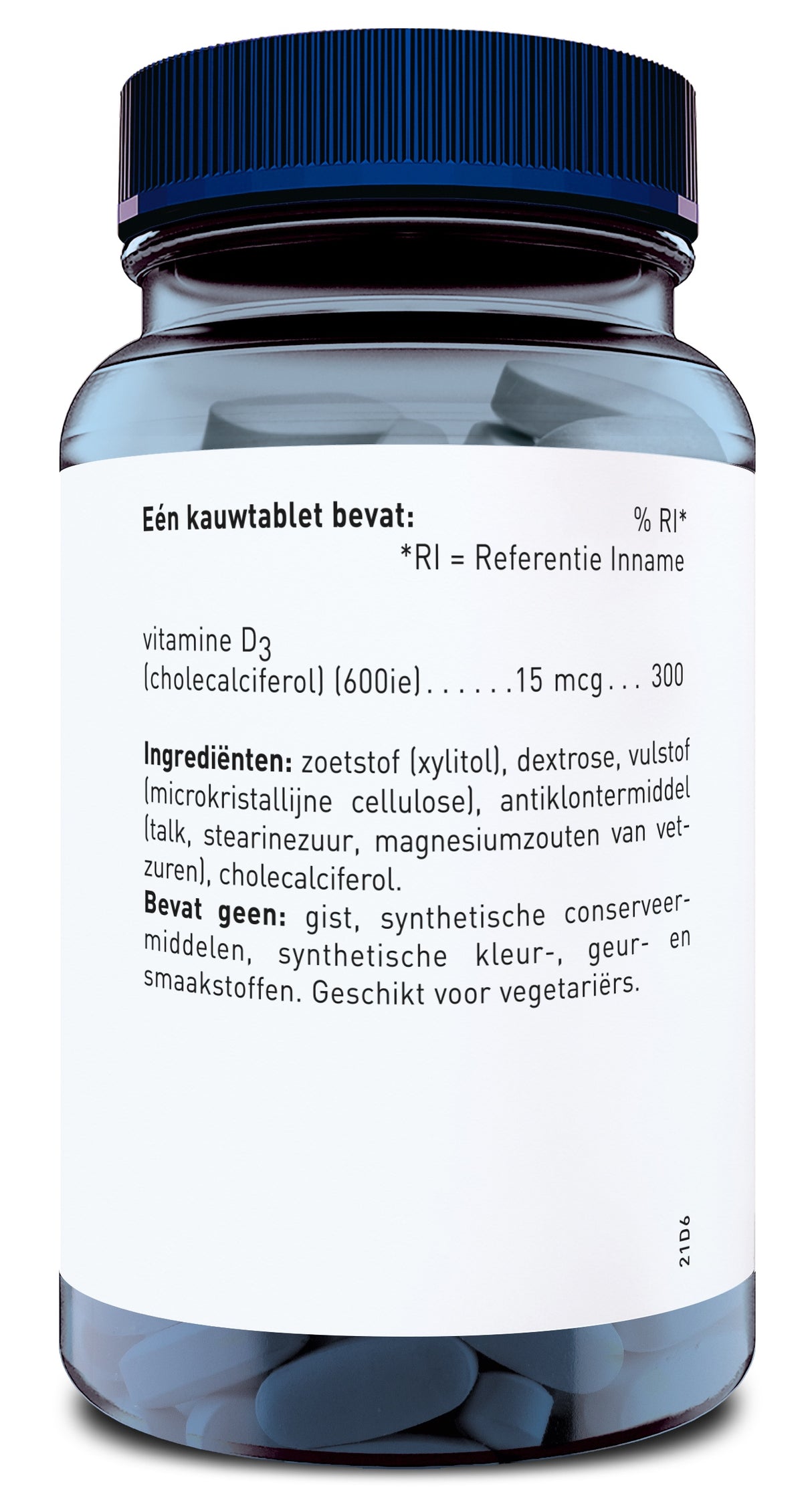 Die Abbildung zeigt ein transparentes Glas mit blauen Kautabletten und einem blauen Schraubverschluss. Auf dem weißen Etikett sind die Inhaltsstoffe und die Nährwertangaben der Tabletten auf Niederländisch aufgedruckt. Die Kautabletten enthalten Vitamin D3 (Cholecalciferol) mit 600 IE pro Tablette. Weitere Inhaltsstoffe sind Xylitol, Dextrose, mikrokristalline Cellulose, Talk, Stearinsäure, Magnesiumsalze von Fettsäuren und Cholecalciferol. Das Produkt ist frei von Hefe, synthetischen Konservierungsstoffen