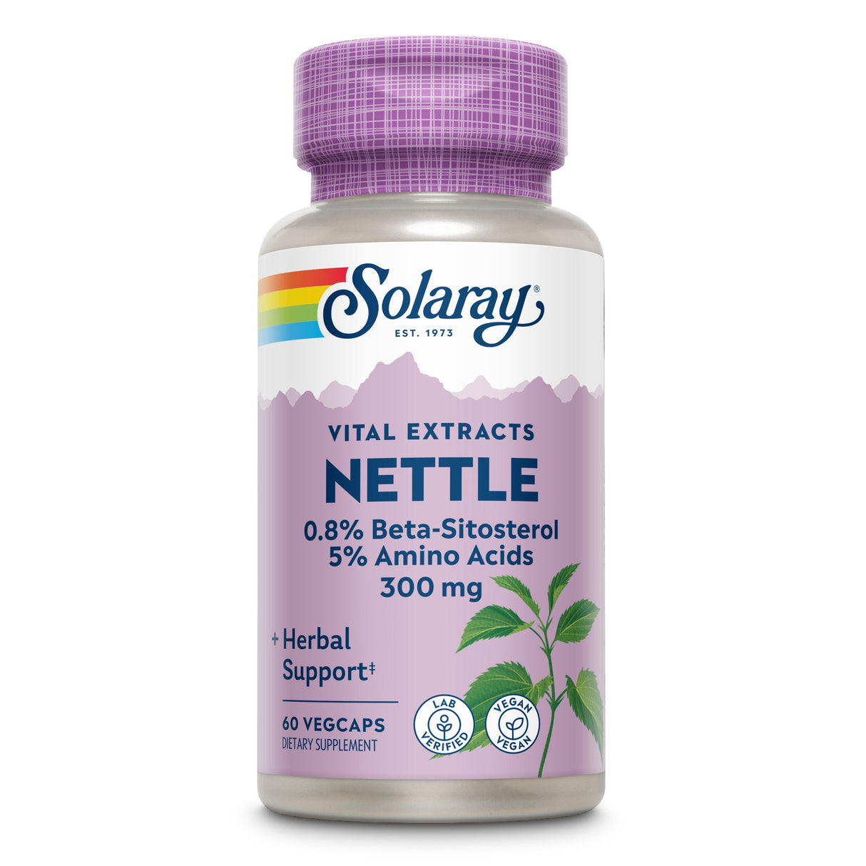 Eine Flasche mit Nahrungsergänzungsmitteln der Marke Solaray, beschriftet mit "Vital Extracts Nettle". Die Flasche ist lila mit einem Schraubverschluss und zeigt ein Pflanzenmotiv. Enthält 60 VegCaps mit 300 mg, 0,8 % Beta-Sitosterol und 5 % Aminosäuren.
