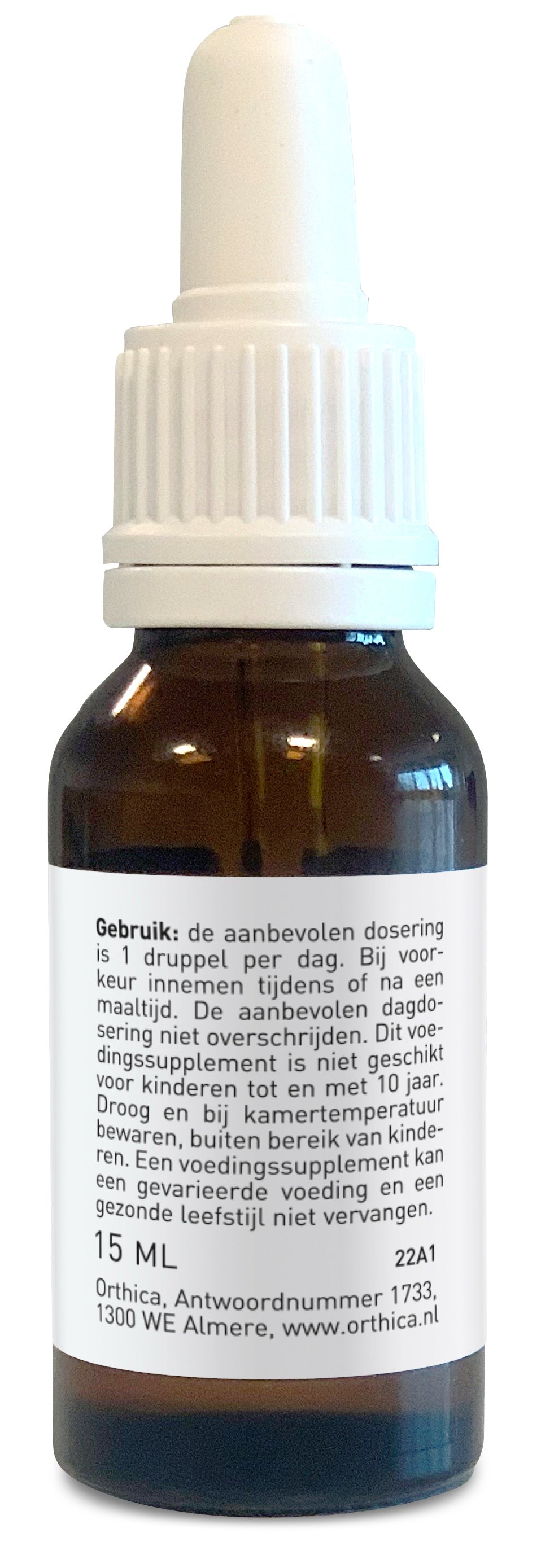 Eine braune Glasflasche mit weißem Tropfverschluss. Auf dem Etikett steht eine Gebrauchsanweisung auf Niederländisch, die die empfohlene Dosierung und Lagerung des Produkts beschreibt. Die Flasche enthält 15 ml und ist von der Marke Orthica mit Sitz in Almere, Niederlande.