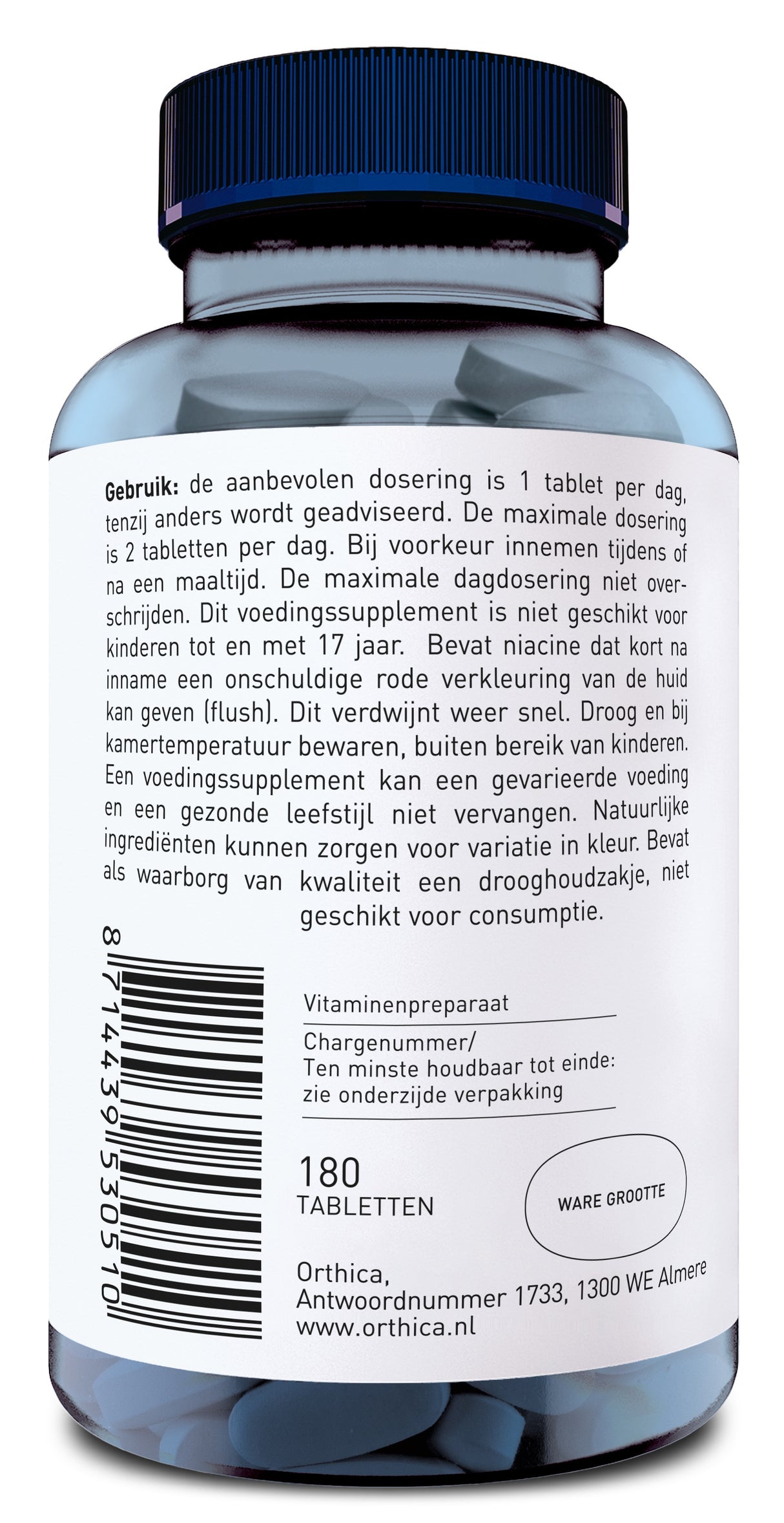 Eine blaue Flasche mit einem schwarzen Deckel, die ein Nahrungsergänzungsmittel enthält. Auf dem Etikett stehen Dosierungsanweisungen und Warnhinweise auf Niederländisch. Die Flasche enthält 180 Tabletten und ist von der Marke Orthica. Ein Barcode und eine Adresse in Almere sind ebenfalls sichtbar.