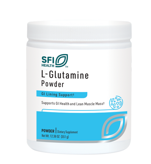 Ein weißer Behälter mit der Aufschrift 'SFI Health L-Glutamine Powder'. Der Behälter hat einen blauen Akzent und enthält Informationen zur Unterstützung der Magen-Darm-Gesundheit und Muskelmasse. Nettogewicht: 351 g.