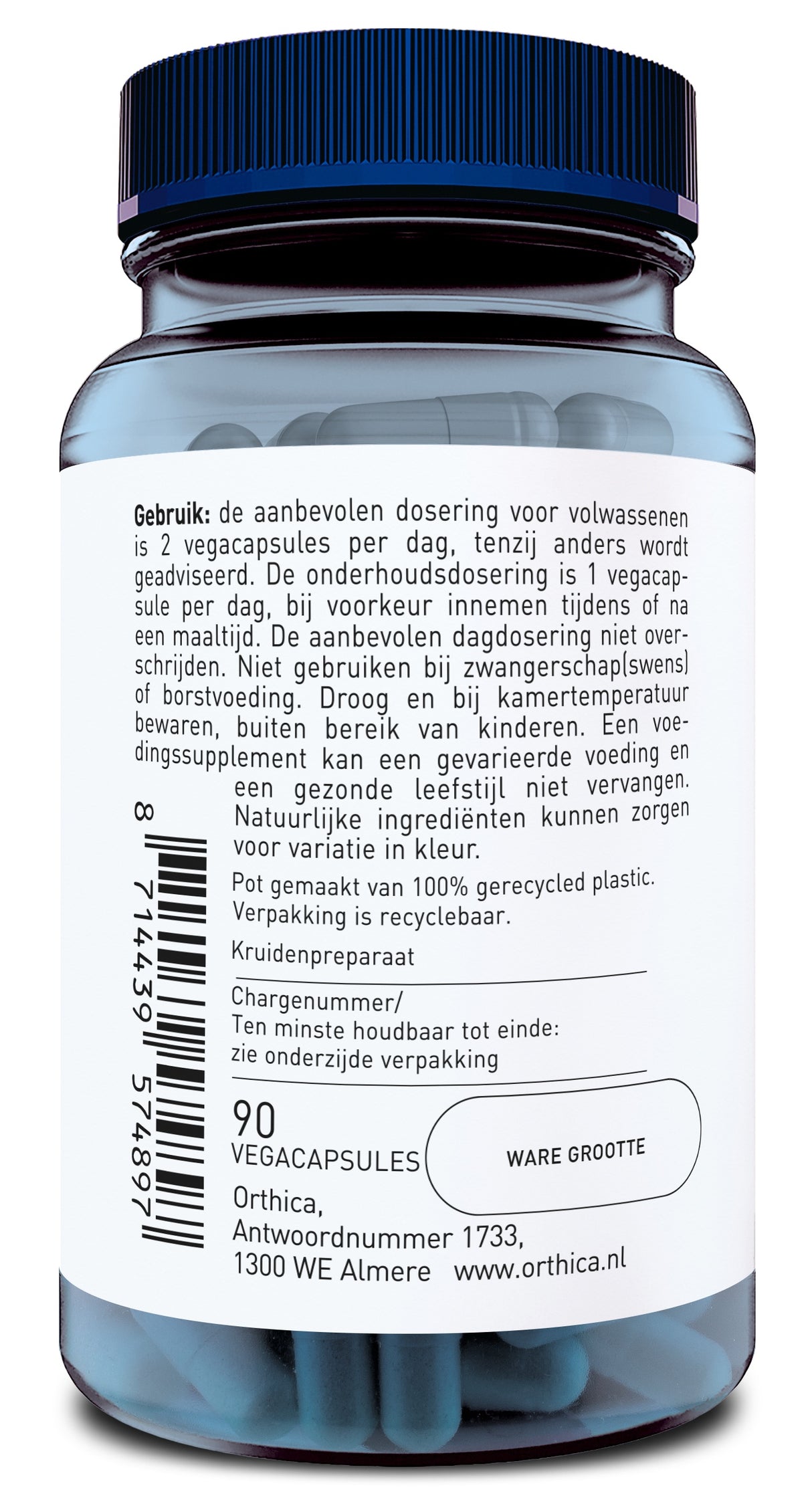 Das Bild zeigt eine Flasche mit einem blauen Deckel und einem weißen Etikett. Auf dem Etikett steht ein Text auf Niederländisch, der Anweisungen zur Verwendung von Vegacapsules gibt. Die Flasche enthält 90 Vegacapsules und ist aus 100% recyceltem Plastik hergestellt. Die Verpackung ist recycelbar. Der Text enthält auch Informationen über den Hersteller Orthica, mit einer Adresse in Almere, Niederlande.