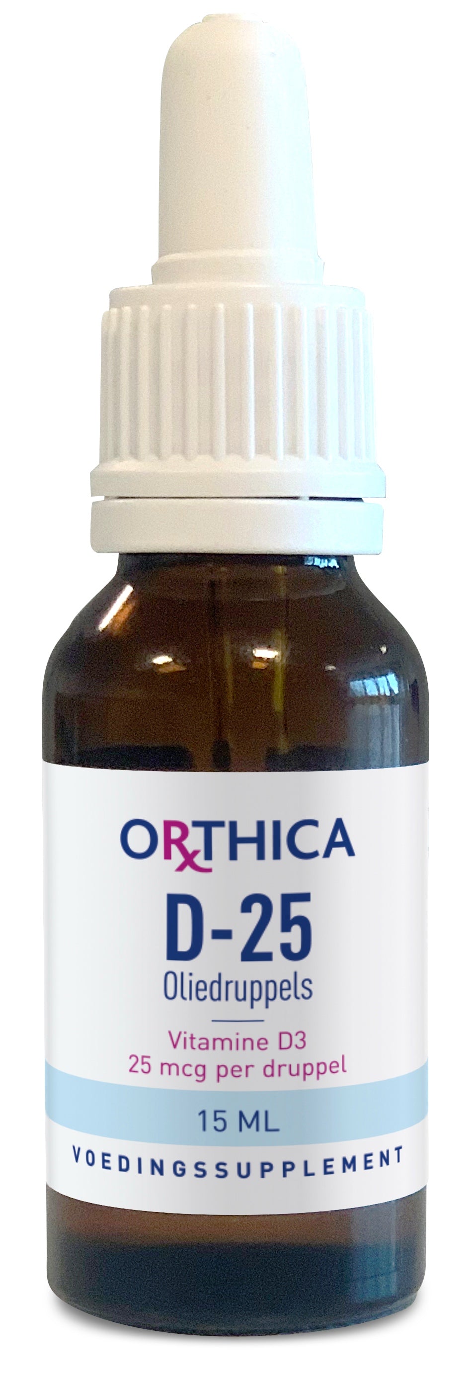 Braunes Glasfläschchen mit weißem Tropfverschluss. Auf dem Etikett steht: "ORTHICA D-25 Oliedruppels, Vitamine D3, 25 mcg per druppel, 15 ML, VOEDINGSSUPPLEMENT".