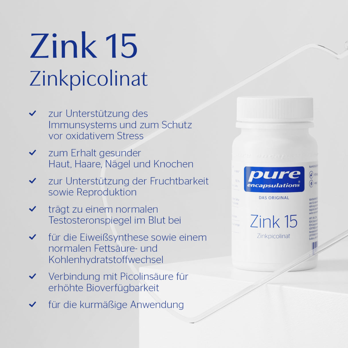 Das Bild zeigt eine Produktverpackung von "Zink 15 Zinkpicolinat" von Pure Encapsulations auf einem weißen Hintergrund. Links sind die Vorteile des Produkts aufgelistet, darunter Unterstützung des Immunsystems, Fruchtbarkeit und Testosteronspiegel.