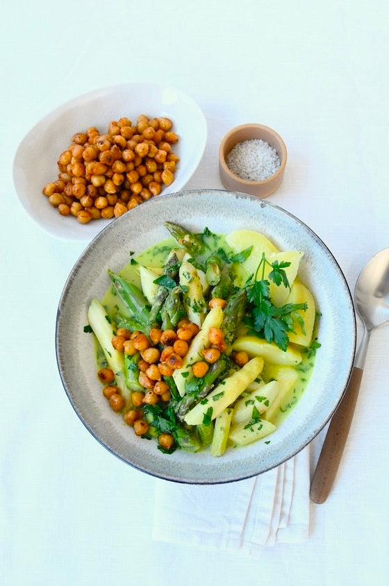Frische Spargelpfanne mit Tahin & Zitrone: Leichtes Rezept mit Nährstofffokus