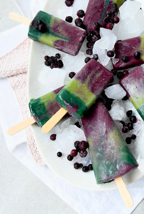 DETOX am Stiel: Blaubeer-Eis – vegan, zuckerfrei & erfrischend