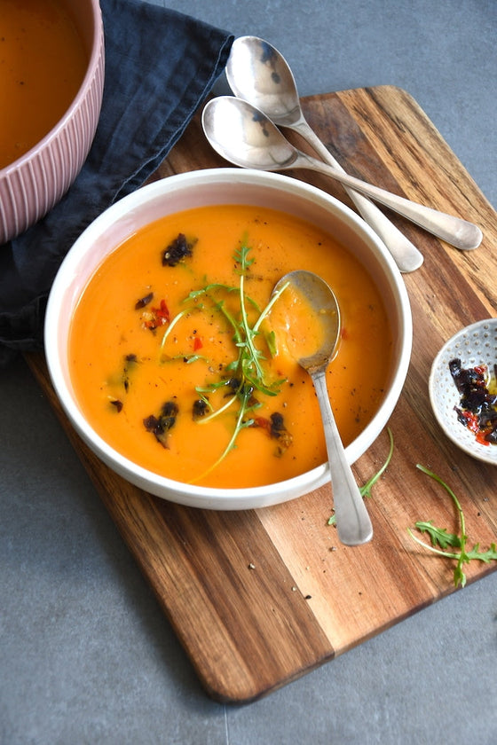 Süßkartoffelsuppe mit Dulse-Algen – cremig, würzig & voller Umami