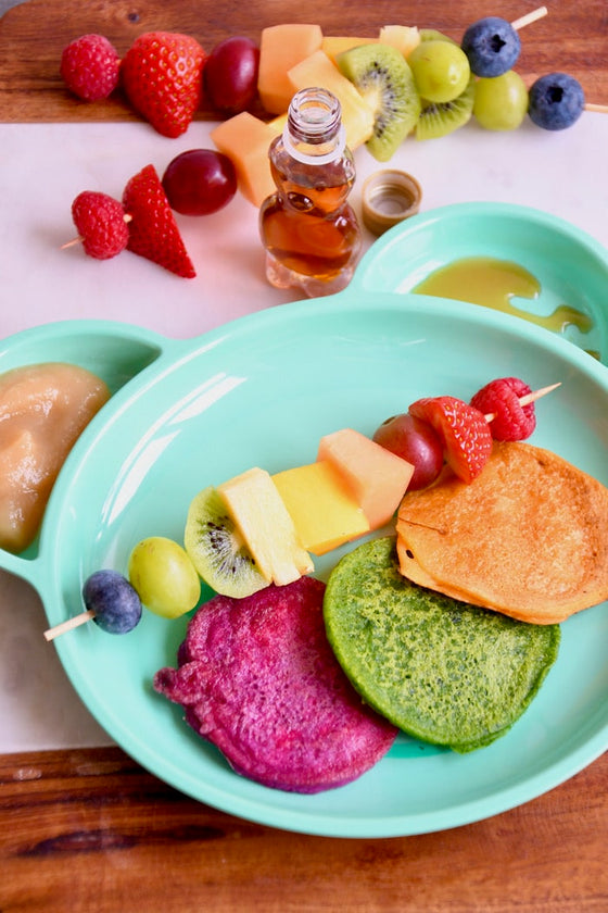 Pfannkuchen mit Fruchtspießen | Bunt wie ein Regenbogen