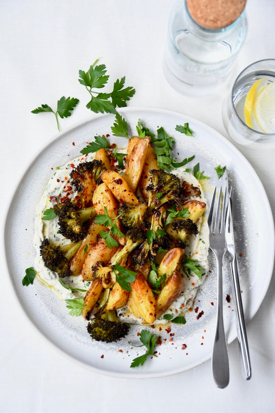 Gerösteter Brokkoli mit Kartoffeln & Cashewcreme | Wärmend & Nährstoffreich