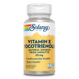 Eine Flasche mit dem Etikett 'Solaray Vitamin E Tocotrienols' steht vor einem weißen Hintergrund. Die Flasche ist weiß mit gelbem Etikett und enthält 60 Softgels. Auf dem Etikett sind Informationen wie 'Natural Source from Annatto', '50 mg', 'Cardiovascular Health', 'Brain Health' und 'Lab Verified' zu sehen.