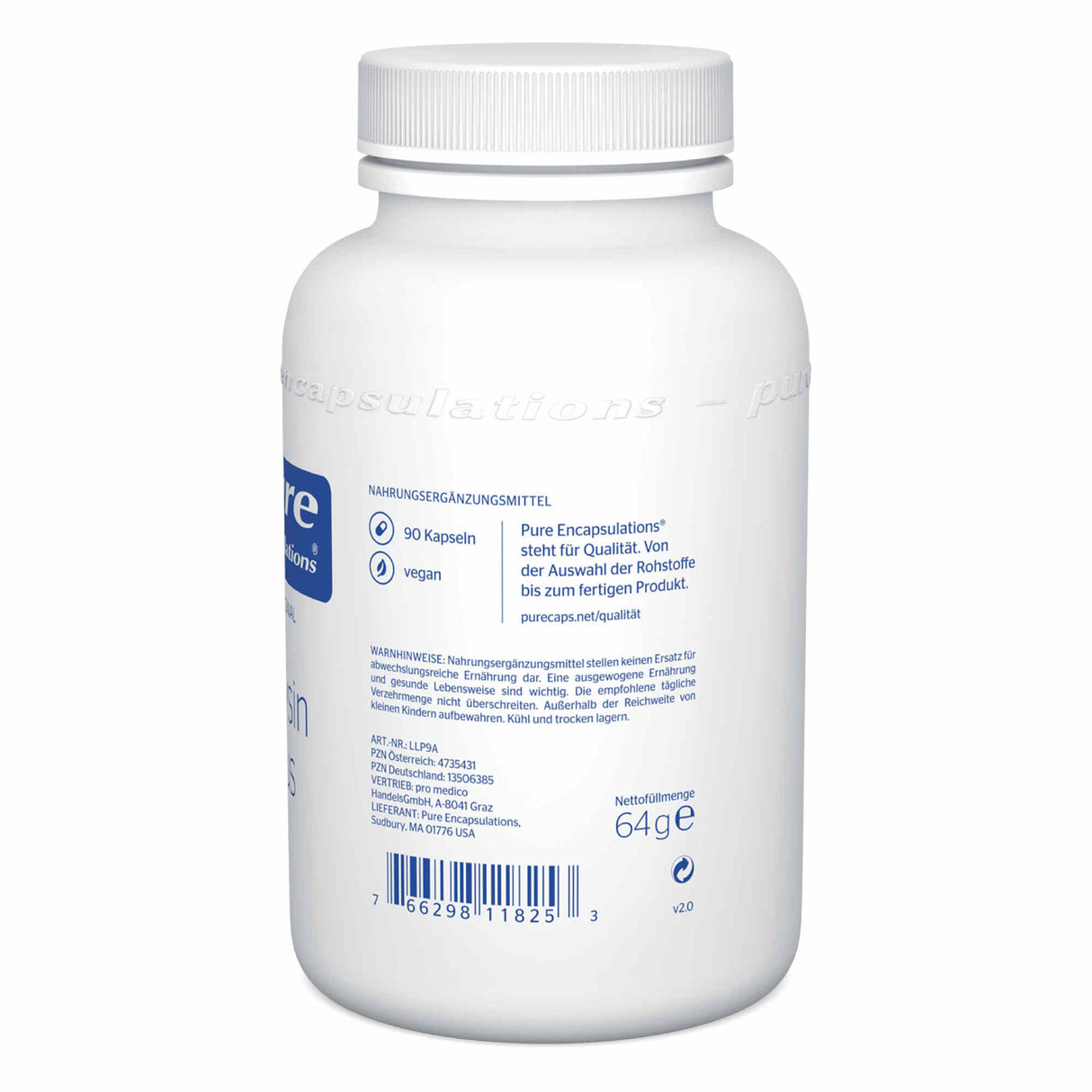 Eine weiße Plastikflasche mit einem Schraubverschluss, auf der "Pure Encapsulations" steht. Die Flasche enthält 90 vegane Kapseln als Nahrungsergänzungsmittel. Auf der Flasche sind Informationen über die Qualität und Herkunft der Rohstoffe sowie ein Barcode und weitere Produktdetails aufgedruckt. Die Flasche ist auf einem weißen Hintergrund platziert.