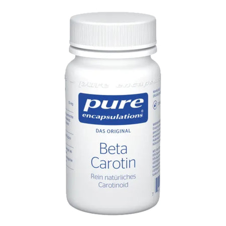 Eine weiße Plastikflasche mit Schraubverschluss, auf der "pure encapsulations Beta Carotin" steht. Die Flasche enthält ein Nahrungsergänzungsmittel mit rein natürlichem Carotinoid.