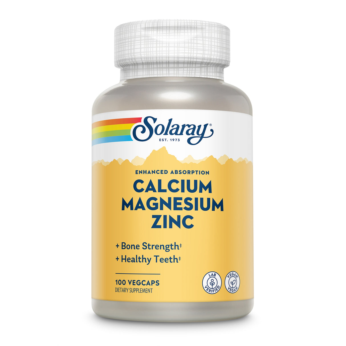Eine Flasche mit Nahrungsergänzungsmitteln der Marke Solaray, die Calcium, Magnesium und Zink enthält. Das Etikett ist gelb mit blauem Text und verspricht verbesserte Aufnahme, Knochengesundheit und gesunde Zähne. Die Flasche enthält 100 VegCaps und ist laborgeprüft sowie vegan zertifiziert.