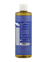 Die Abbildung zeigt eine Flasche von Dr. Bronner’s Flüssigseife. Die Flasche ist zylindrisch, aus transparentem Kunststoff mit blauem Etikett und weißem Verschluss. Das Etikett enthält Text in weißer Schrift, der die Inhaltsstoffe und Anwendungstipps beschreibt. Auf der Flasche befinden sich mehrere Zertifikate und ein Barcode. Die Seife ist biologisch abbaubar und vegan.