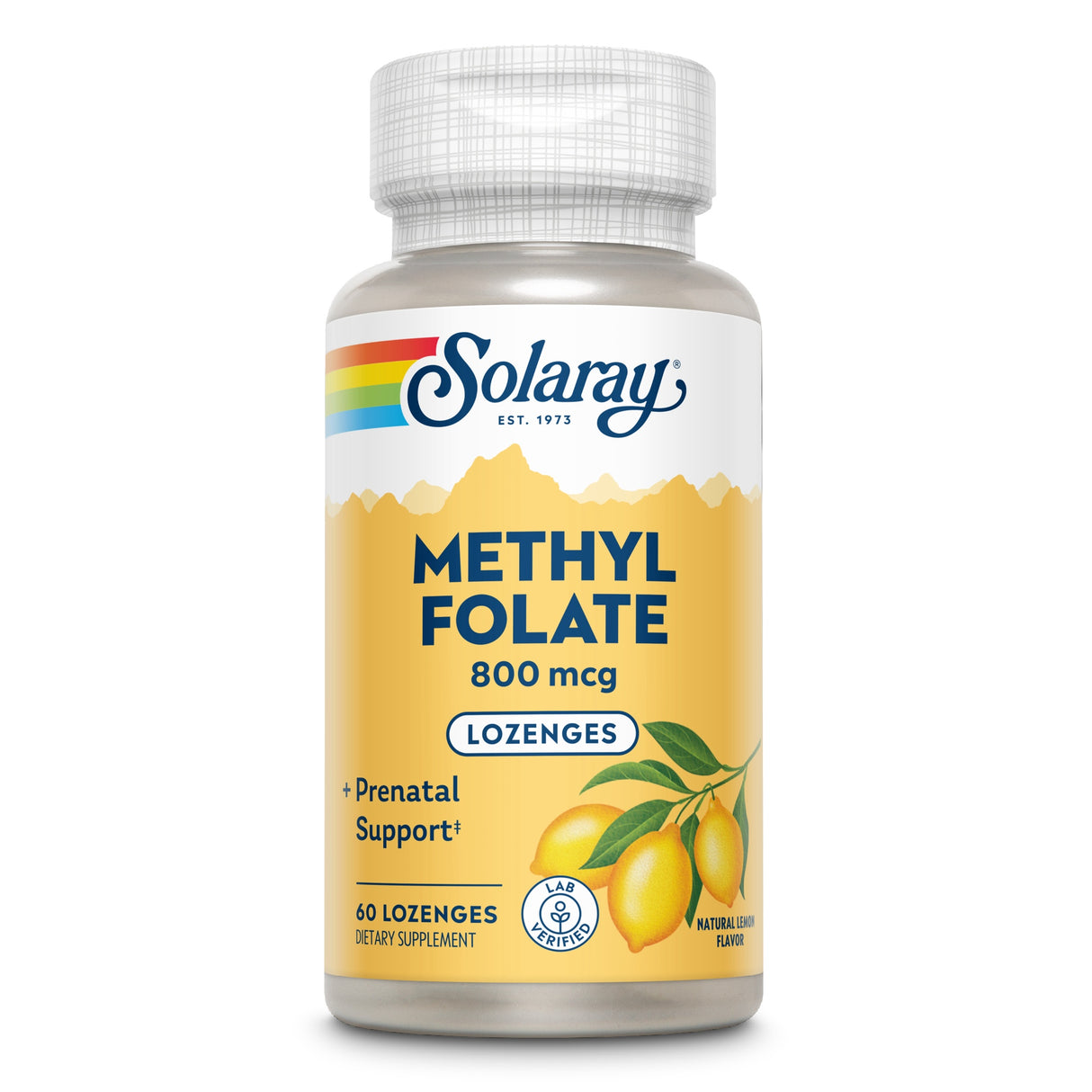 Das Bild zeigt eine Plastikflasche mit einem weißen Deckel. Auf dem Etikett steht "Solaray Methyl Folate 800 mcg Lozenges". Es ist ein Nahrungsergänzungsmittel, das pränatale Unterstützung bietet. Das Etikett ist gelb mit einer Abbildung von Zitronen und einem Lab Verified-Siegel.