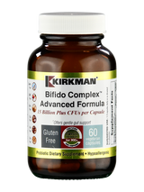 Das Bild zeigt eine braune Flasche mit einem weißen Etikett. Auf dem Etikett steht "Kirkman Bifido Complex Advanced Formula". Die Flasche enthält 60 vegetarische Kapseln und bietet 15 Milliarden CFUs pro Kapsel. Es ist glutenfrei, GVO-frei und milchfrei. Die Flasche ist für probiotische Nahrungsergänzungsmittel gedacht und hypoallergen.
