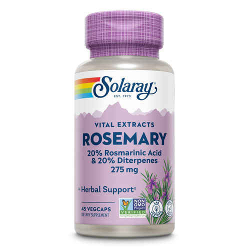 Eine Flasche mit dem Produkt "Solaray Vital Extracts Rosemary". Die Flasche hat ein lila Etikett mit der Aufschrift "20% Rosmarinsäure & 20% Diterpene 275 mg". Es ist ein Nahrungsergänzungsmittel mit 45 VegCaps und ist als nicht-GVO verifiziert.
