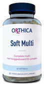 Das Bild zeigt eine Flasche mit Nahrungsergänzungsmitteln der Marke Orthica. Auf dem Etikett steht 'Soft Multi' und 'Complete multi met hooggedoseerd B-complex'. Die Flasche enthält 60 Softgels und ist als 'Voedingssupplement' gekennzeichnet.