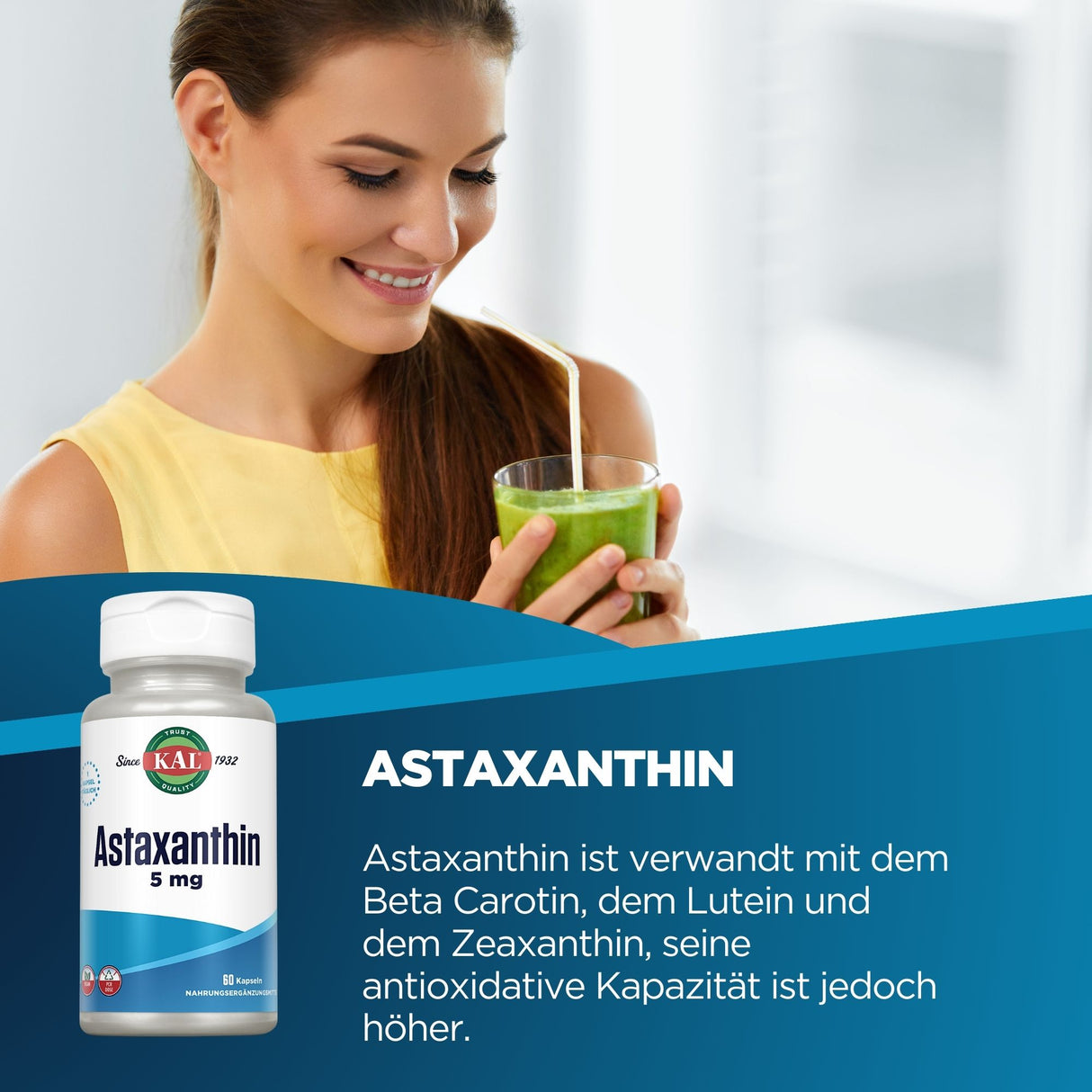 Eine Frau in einem gelben Oberteil hält ein Glas mit grünem Smoothie und trinkt durch einen Strohhalm. Links unten im Bild ist eine Flasche Astaxanthin-Kapseln abgebildet. Rechts im Bild steht der Text über die antioxidative Kapazität von Astaxanthin.