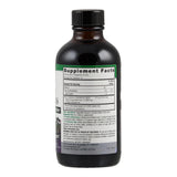 Das Bild zeigt eine braune Glasflasche mit einem schwarzen Schraubverschluss. Auf der Vorderseite ist ein Etikett mit der Aufschrift 'Supplement Facts' zu sehen. Die Flasche enthält ein Nahrungsergänzungsmittel mit Holunderextrakt. Das Etikett gibt Informationen über Inhaltsstoffe und Nährwerte. Die Flasche steht auf einem weißen Hintergrund.