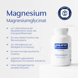 Das Bild zeigt eine weiße Flasche mit dem Etikett "pure encapsulations Magnesium" auf einem weißen Hintergrund. Links neben der Flasche befindet sich Text mit den Vorteilen von Magnesiumglycinat, darunter Unterstützung der Muskelfunktion und des Energiestoffwechsels, stabile Nervenfunktion, Verringerung von Müdigkeit, normale psychische Funktion, organisch gebundenes Magnesium für bessere Aufnahme und hohe Verträglichkeit für sensible Personen. Oben rechts ist ein Siegel der "Kölner Liste" zu sehen, das für