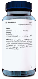 Das Bild zeigt ein transparentes Glas mit blauen Kapseln und einem schwarzen Deckel. Auf dem Etikett stehen Informationen über den Inhalt, einschließlich L-Tryptophan und Vitamin B6. Die Schrift ist in Niederländisch verfasst.