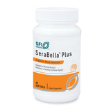 Ein weißer Behälter mit der Aufschrift "SFI Health SeraBella Plus". Der Behälter ist für Nahrungsergänzungsmittel und unterstützt die Gehirnfunktion. Enthält 60 Softgels. Auf dem Etikett steht "Supports Brain Function", "Supports Mental Acuity", "Memory", "Healthy Cellular Aging".