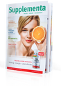 Das Bild zeigt das Cover eines Magazins namens 'Supplementa'. Auf dem Cover ist eine Frau zu sehen, die eine halbe Orange vor ihr Gesicht hält. Neben der Frau sind verschiedene Themenüberschriften wie 'Autoimmun-Erkrankungen', 'Probiotika & Enzyme', 'Bio-Lebensmittel' und 'Toxine im Alltag' abgedruckt. Unten rechts ist ein Produktbild von 'PQQ CoQ-10 mit NAC und Glutathion' abgebildet, das als neu gekennzeichnet ist. Der Hintergrund ist weiß, und das Design ist modern und klar strukturiert.