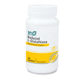 Die Abbildung zeigt eine weiße Flasche mit einem Schraubverschluss, die ein Nahrungsergänzungsmittel namens "Reduced L-Glutathione" von SFI Health enthält. Auf dem Etikett steht "Detoxification Support". Die Flasche enthält 100 Kapseln und hat ein gelbes Design-Element, das den unteren Teil des Etiketts schmückt. Die Flasche steht aufrecht vor einem weißen Hintergrund.