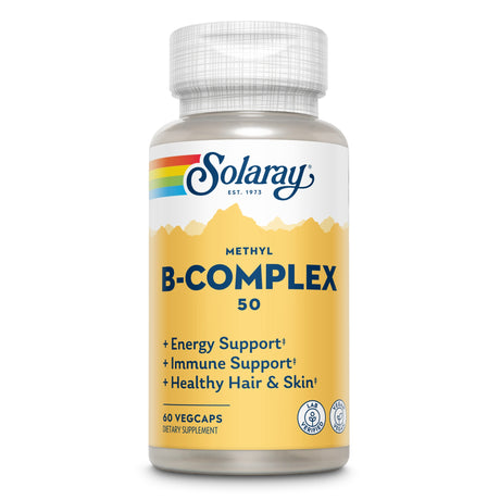 Eine Flasche mit Nahrungsergänzungsmittel von Solaray, Methyl B-Complex 50. Die Flasche ist weiß mit gelbem Etikett. Auf dem Etikett steht: 'Energy Support, Immune Support, Healthy Hair & Skin'. Enthält 60 Vegcaps.