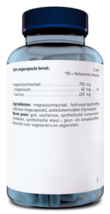Das Bild zeigt eine transparente Plastikflasche mit blauem Deckel, die vegane Nahrungsergänzungsmittel in Kapselform enthält. Auf dem weißen Etikett sind Inhaltsstoffe wie Magnesiumtauraat und Hydroxypropylmethylcellulose aufgelistet. Die Flasche ist für Vegetarier und Veganer geeignet.