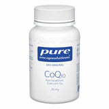 Eine weiße Kunststoffflasche mit Schraubverschluss, auf der "pure encapsulations CoQ10 Rein bioaktives Coenzym Q10 30 mg" steht. Die Flasche hat ein blaues Etikett mit weißer Schrift und enthält Nahrungsergänzungsmittel.