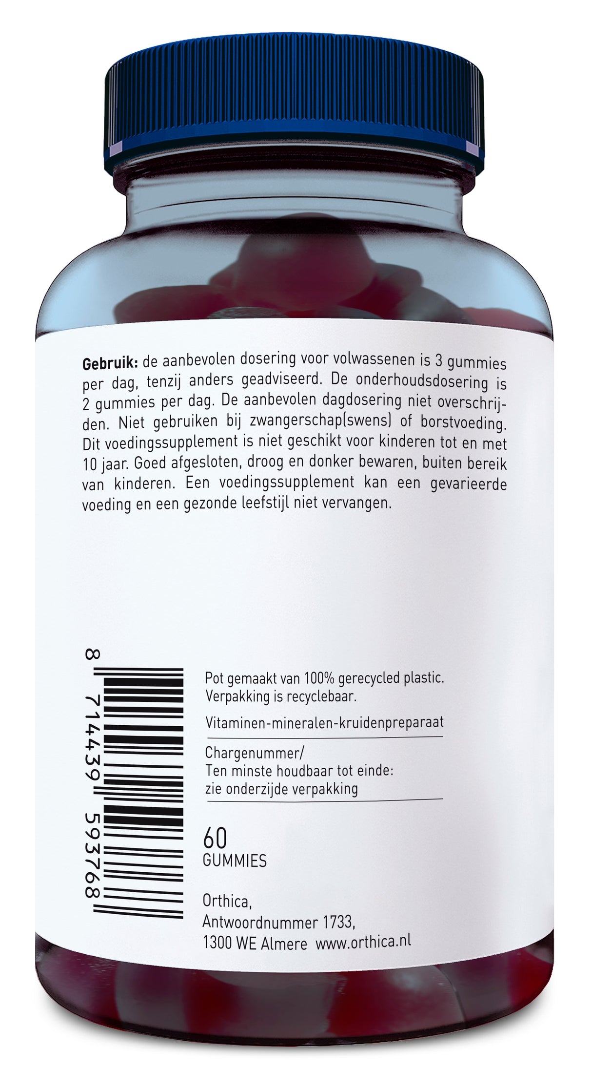 Eine Flasche mit einem blauen Deckel, die ein Nahrungsergänzungsmittel in Form von Gummies enthält. Auf dem Etikett steht ein Text in niederländischer Sprache, der Informationen zur Verwendung und Lagerung des Produkts gibt. Es wird darauf hingewiesen, dass die empfohlene Dosierung für Erwachsene drei Gummies pro Tag beträgt, es sei denn, es wird anders beraten. Das Produkt sollte nicht während der Schwangerschaft oder Stillzeit verwendet werden. Es ist nicht für Kinder bis zu zehn Jahren geeignet. Die Verp