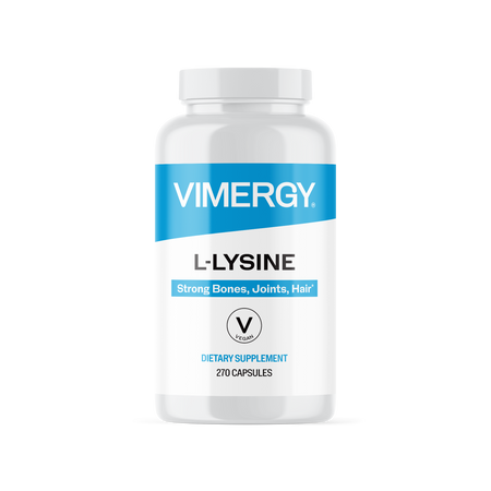 Werbung für L-Lysin-Kapseln mit einer lächelnden Frau am Strand. Text beschreibt L-Lysin als essentielle Aminosäure, 500 mg pro Kapsel.