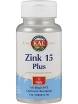 Das Bild zeigt eine Plastikflasche mit einem weißen Schraubverschluss. Auf dem Etikett steht 'KAL Zink 15 Plus', ein Nahrungsergänzungsmittel. Die Flasche enthält 100 Tabletten und ist für den täglichen Gebrauch bestimmt. Das Etikett ist hauptsächlich weiß mit einem blauen Abschnitt am unteren Rand, auf dem steht, dass das Produkt Betain HCl für optimierte Resorption enthält. Das Logo 'KAL' ist prominent in der Mitte des Etiketts platziert.