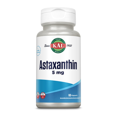 Eine weiße Plastikflasche mit einem Etikett, auf dem 'KAL Astaxanthin 5 mg' steht. Die Flasche enthält 60 Kapseln eines Nahrungsergänzungsmittels. Das Etikett zeigt auch das KAL-Logo und den Hinweis 'Since 1932'.