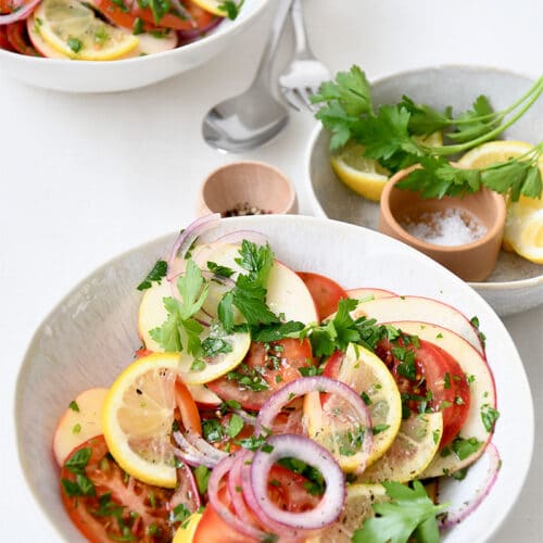 Tomaten-Apfel-Salat