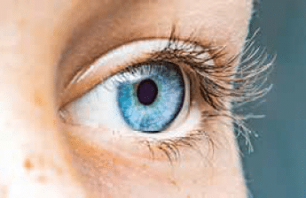 Nahaufnahme vom menschlichen Auge