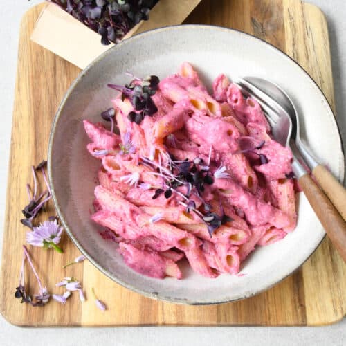 Pinke Mac & Cheese Pasta – Cremig, leuchtend & vegan