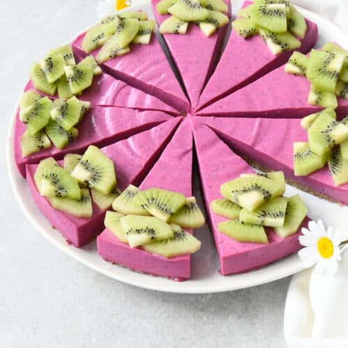 Pinker Mango-Cheesecake mit Pitaya – vegan & roh