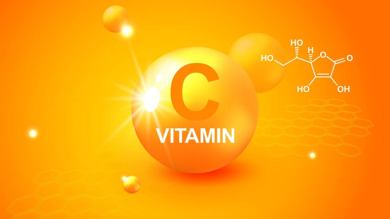 Vitamin C in leuchtendem Orange